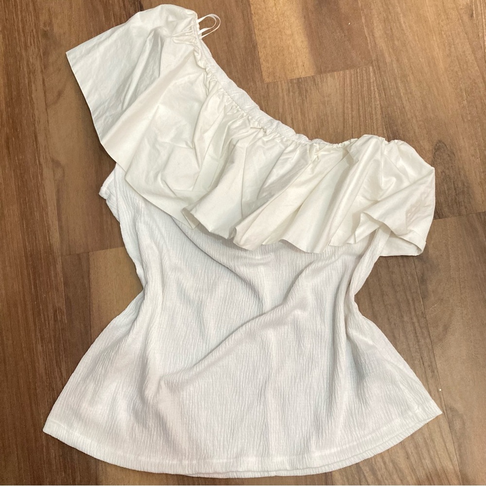 Who What Wear One Shoulder Ruffle Top Preppy Chic Sz Large